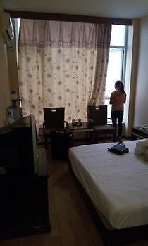 Chengdu Thanks Giving Hotel Shuangliu Экстерьер фото